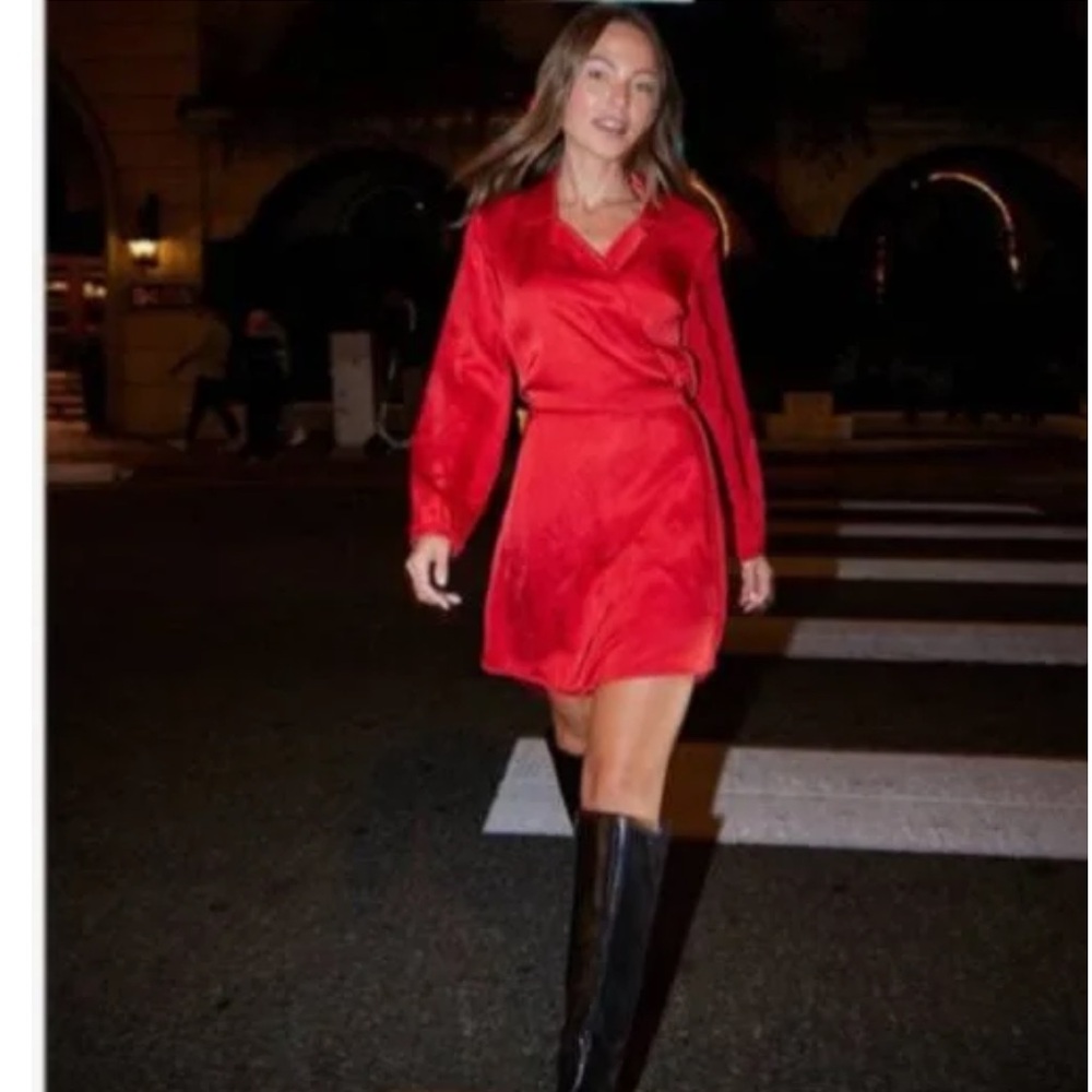 NWT $138 Anthropologie X Cloth & Stone Red Satin Wrap cocktail dress women sz M